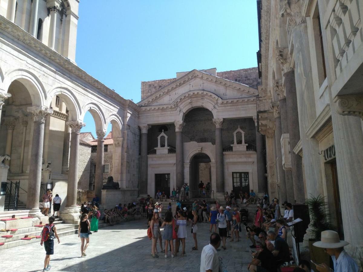 Apartment Buga Slatine Εξωτερικό φωτογραφία
