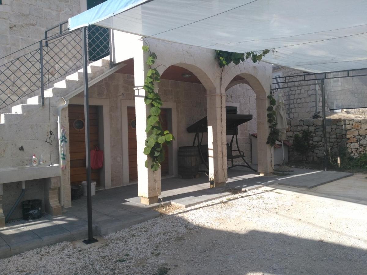 Apartment Buga Slatine Εξωτερικό φωτογραφία